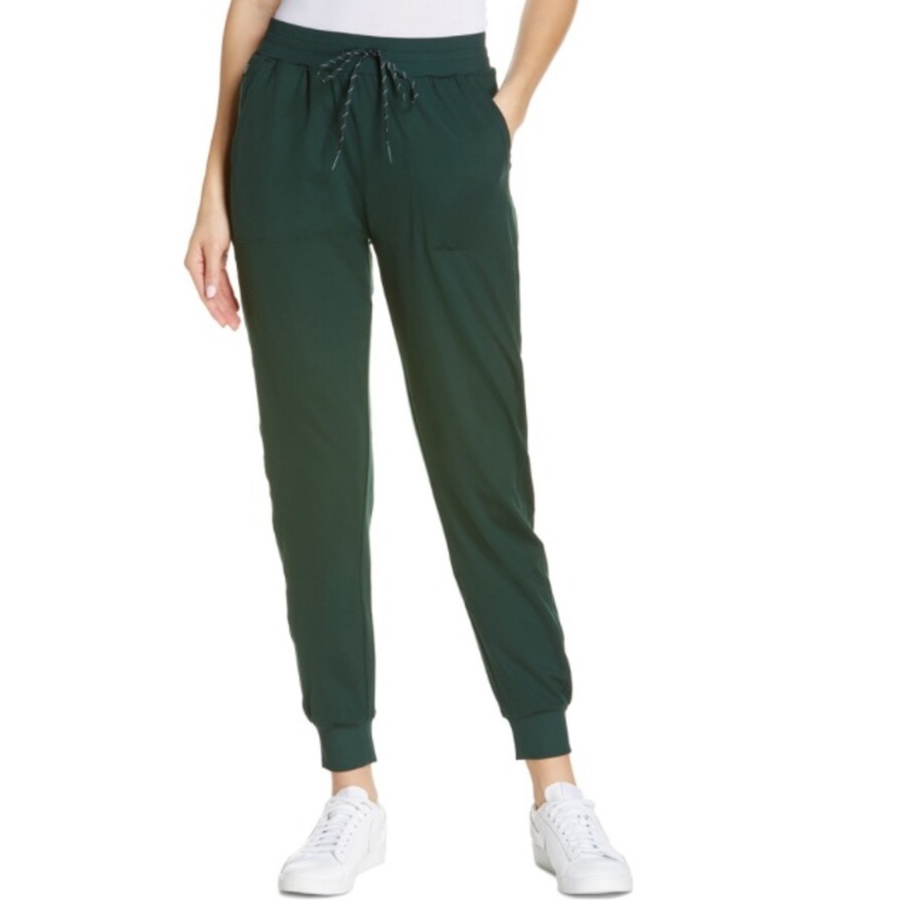 Zella Live In Pocket Joggers